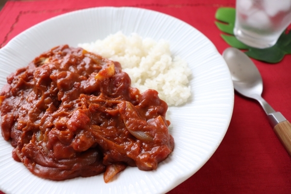 ハヤシライスをトマト缶で！ルーなしで簡単に作れるレシピを紹介！のイメージ