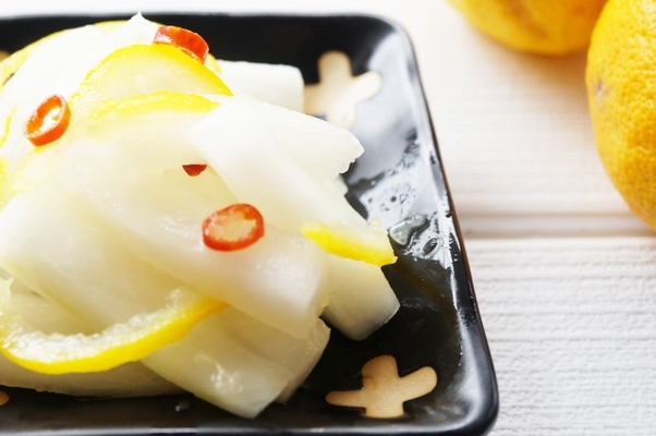 ゆず大根の基本レシピ!作り置きにもおすすめ!上手に作るコツは?のイメージ