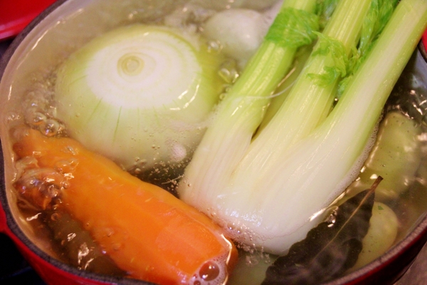 低カロリースープの人気レシピまとめ!ダイエット中に嬉しい料理ばかり!のイメージ
