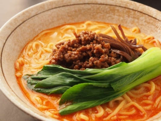 神田の担々麺のおすすめ人気店は？汁なしのほうきぼしや雲林など紹介！のイメージ